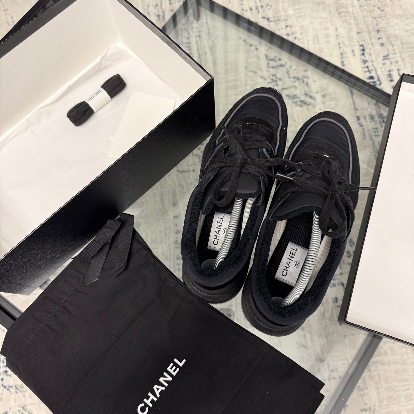 CC Black Runners