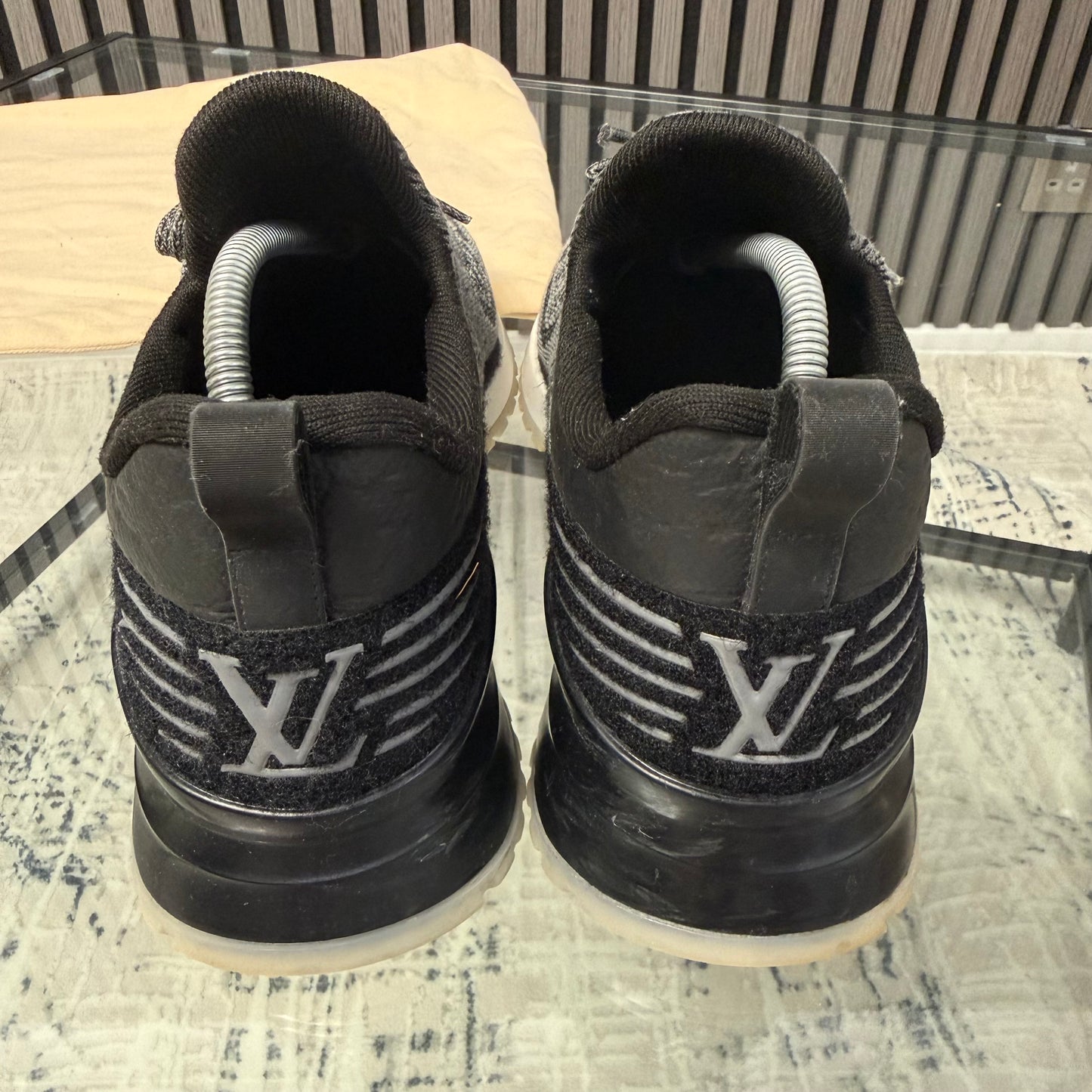 Grey VNR