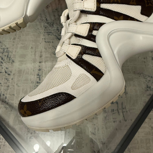 Archlight Sneaker