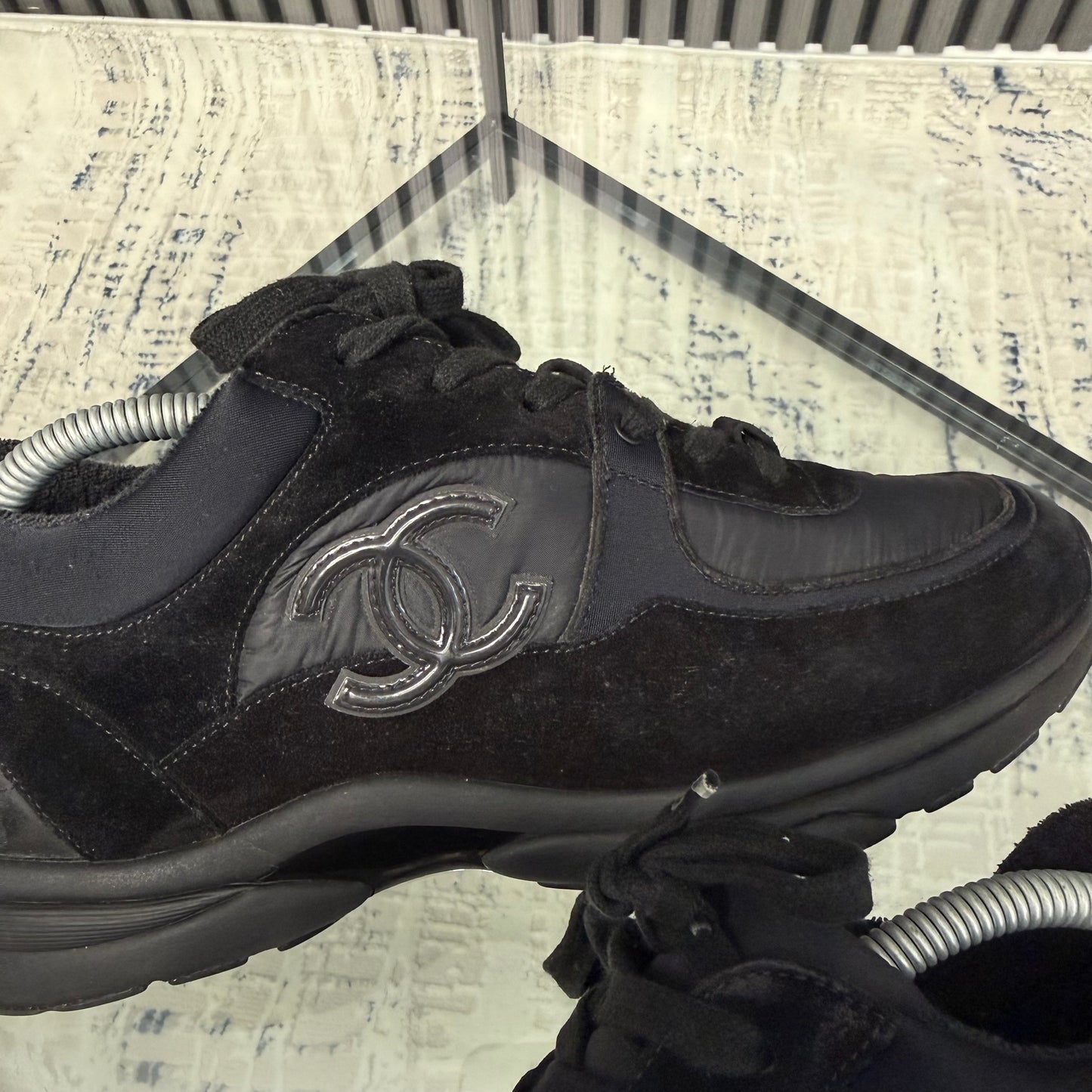 CC Black Runners