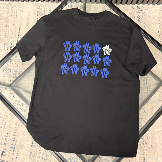 Black Mag Graphiti T-Shirt