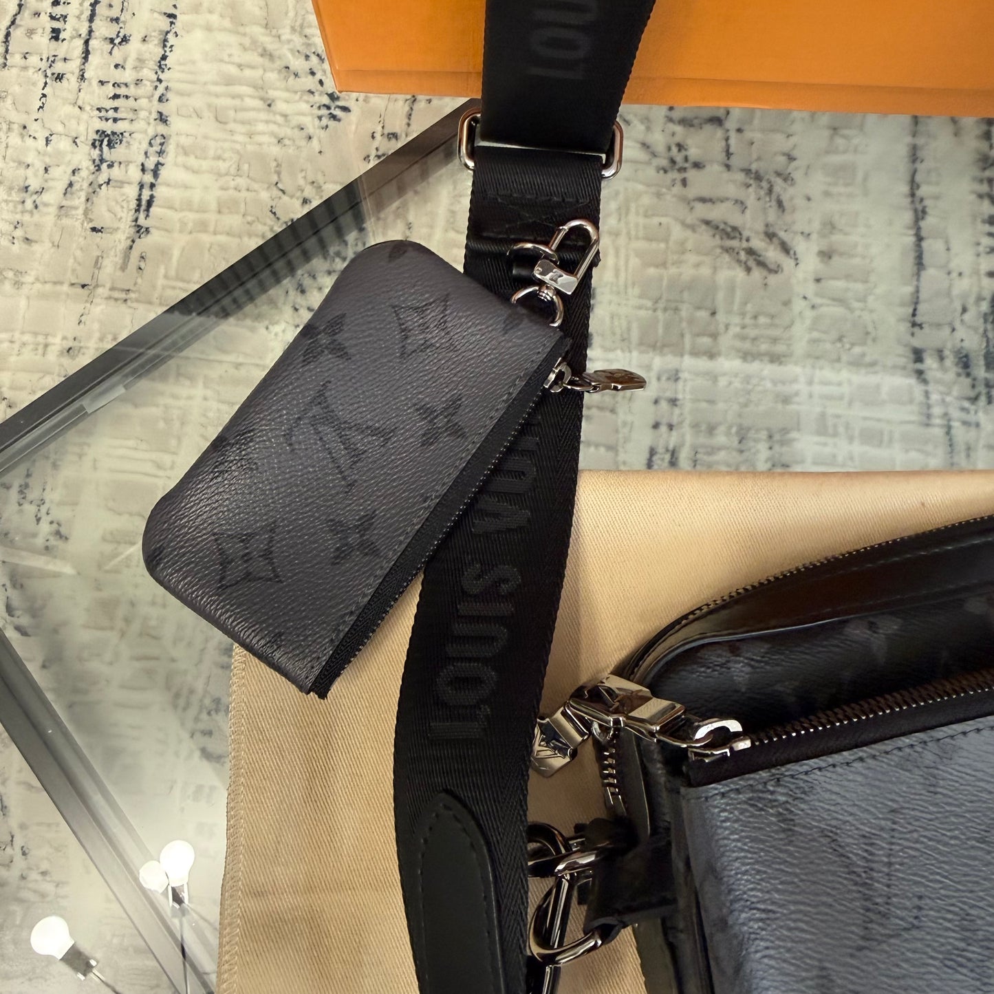 Trio Messenger