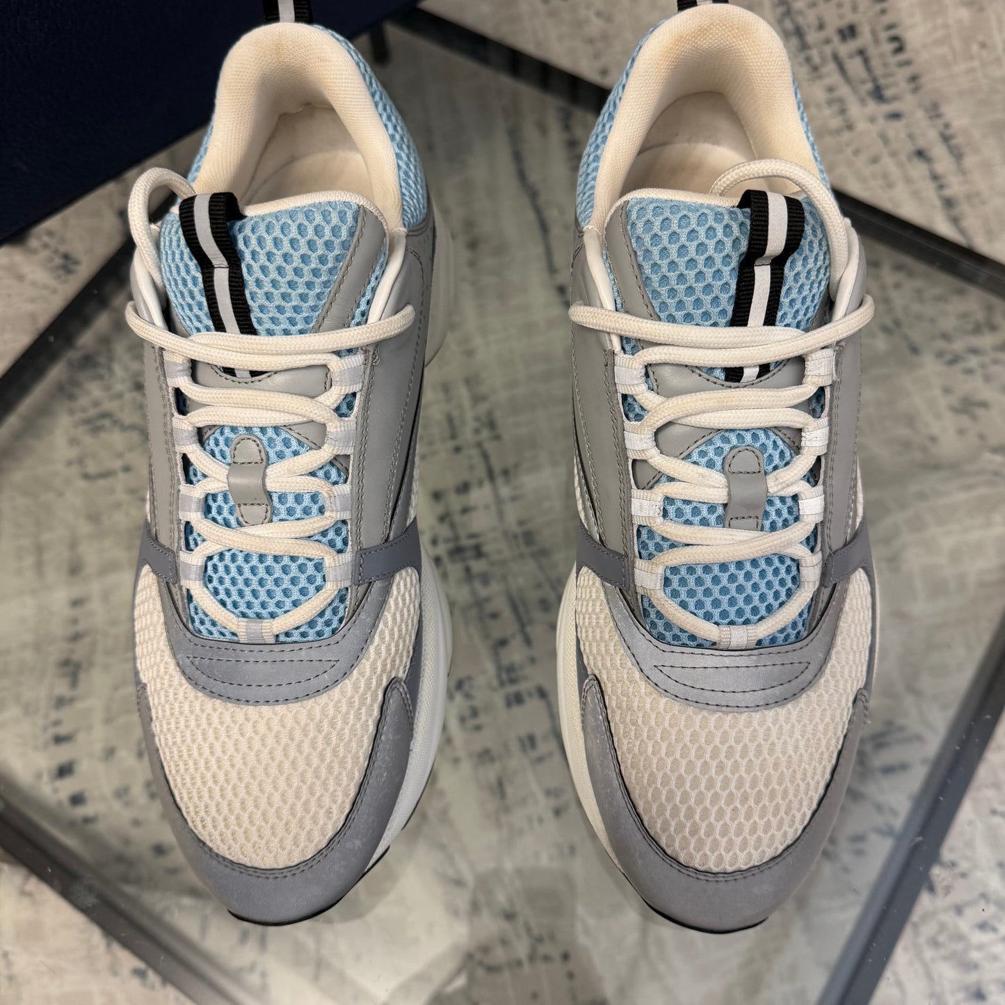 Baby Blue B22