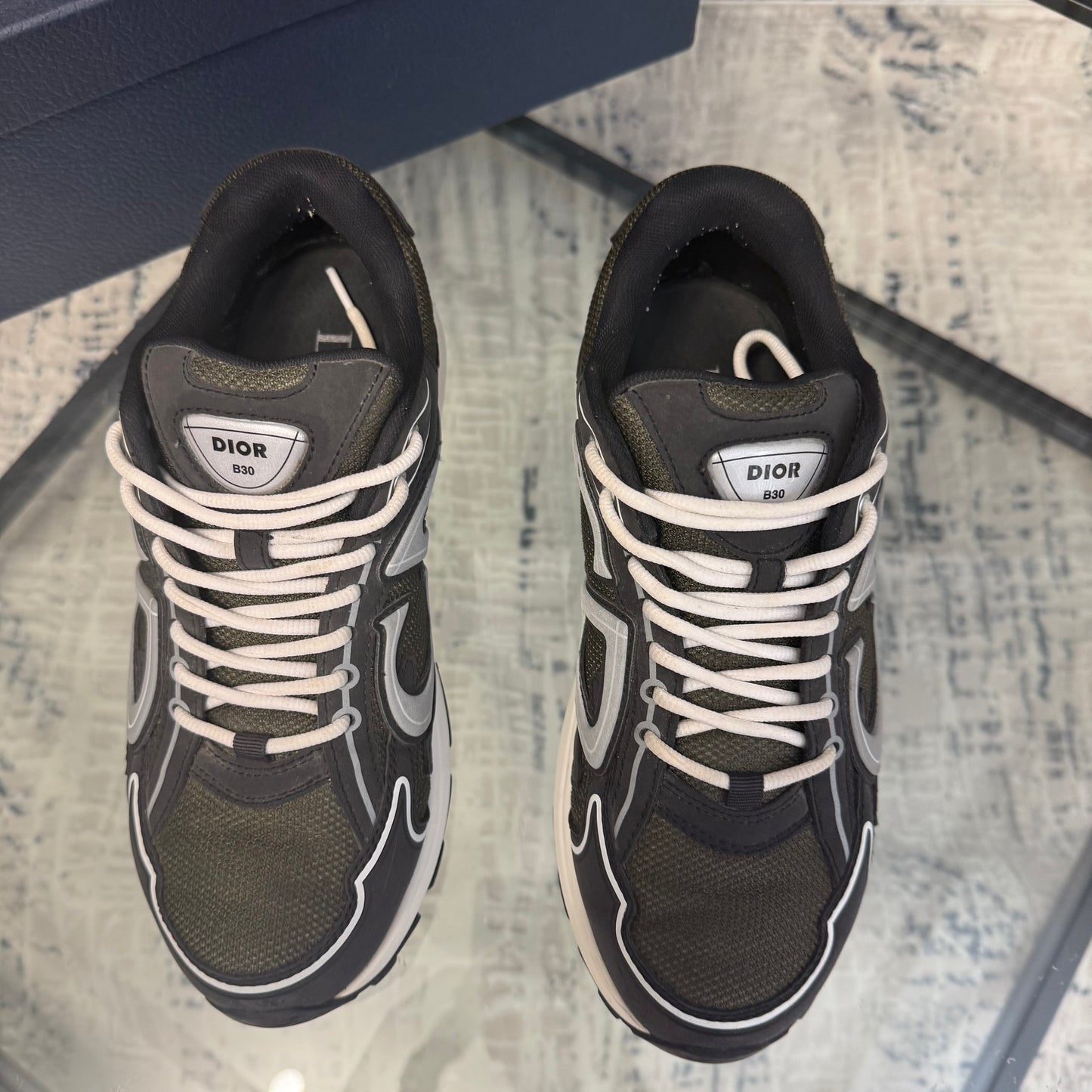 Olive/Dark Grey B30