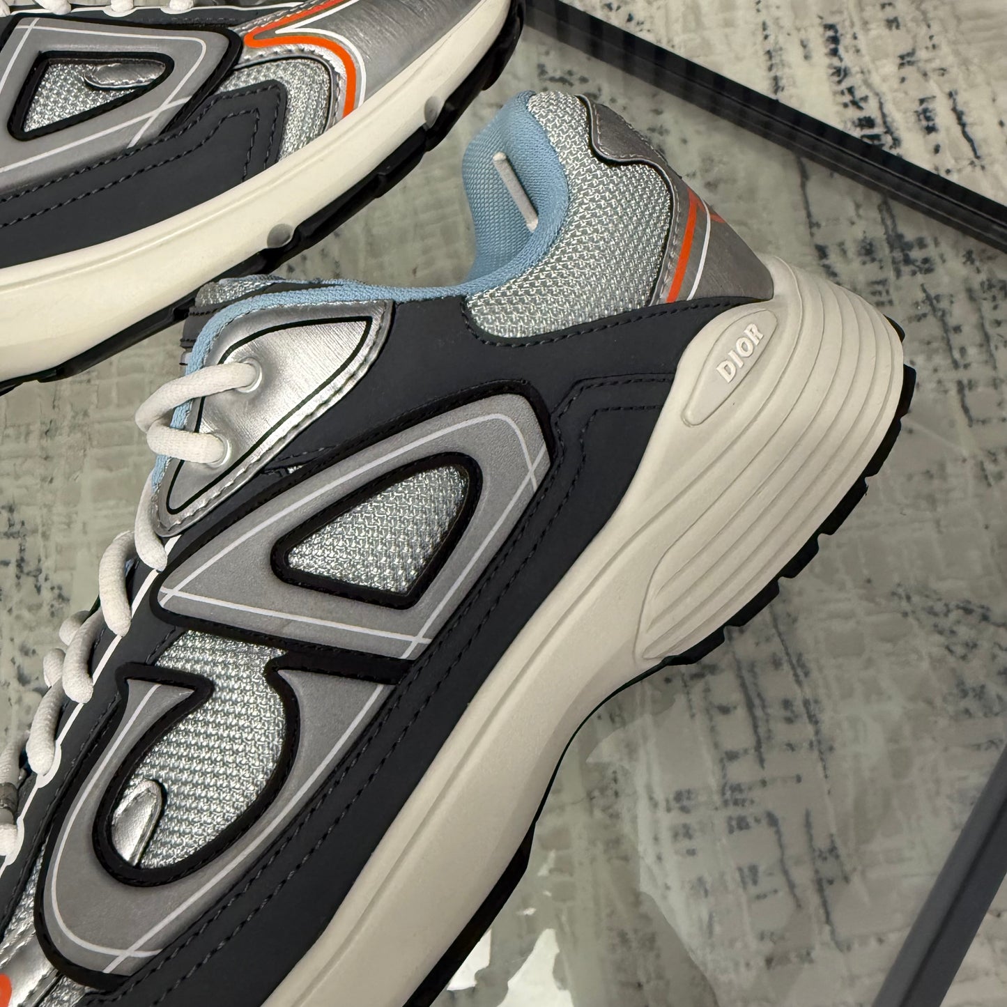 Silver/Blue B30