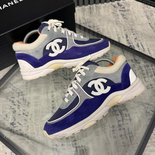 CC Suede Sneaker